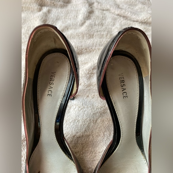 Versace Medusa heels size 7 37.5 black color - Picture 2 of 6